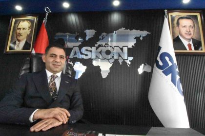 askon-erzurum-sube-baskani-turan-ataturk-vatan-bayrak-ve-millet-sevgisini-tazeleyerek-turkiye-cumhuriyetinin-dogusuna-liderlik-etti