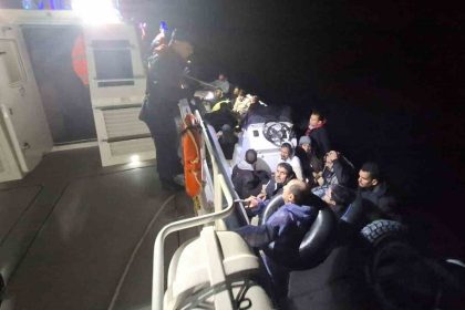 bodrumda-5i-cocuk-26-duzensiz-gocmen-kurtarildi