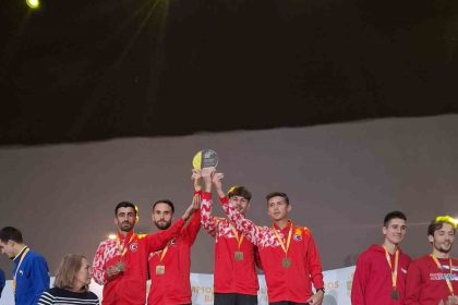 karsli-atlet-balkan-sampiyonu-oldu