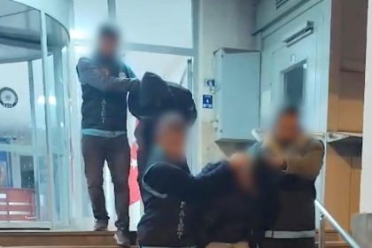 kiz-meselesinden-cikan-cinayette-5-suphelinin-3u-tutuklandi