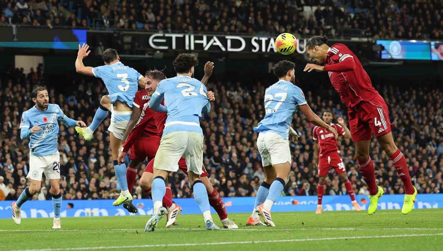 manchester-city-liverpoolu-3-0-ile-gecti
