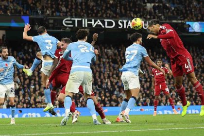 manchester-city-liverpoolu-3-0-ile-gecti