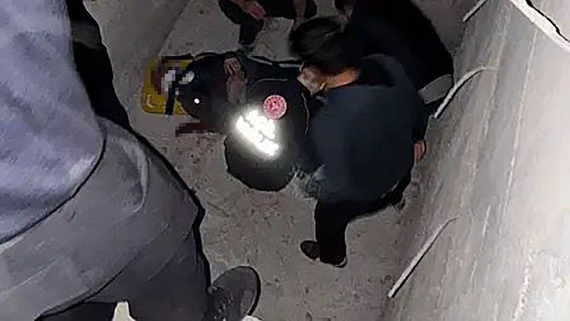 siirtte-asansor-bosluguna-dusen-sahis-agir-yaralandi