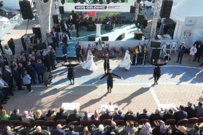 sultangazide-ardahan-tanitim-gunlerine-yogun-ilgi