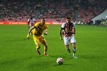 trendyol-super-lig-samsunspor-0-eyupspor-0-mac-devam-ediyor