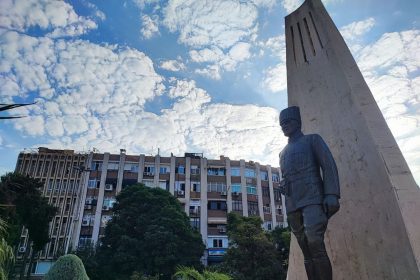 adanada-saat-9u-5-gece-hayat-durdu