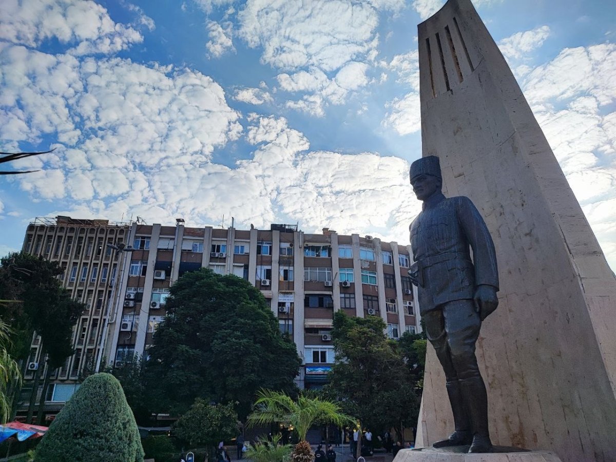 adanada-saat-9u-5-gece-hayat-durdu