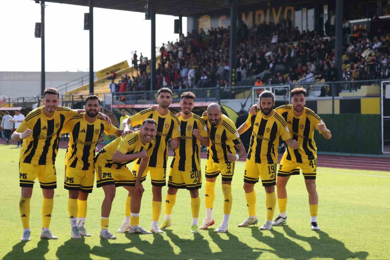 aliaga-fk-hem-savunmasiyla-hem-de-hucumuyla-one-cikiyor