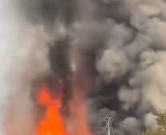 anne-ve-oglunun-yasadigi-2-bitisik-ev-yanginda-kullanilamaz-hale-geldi