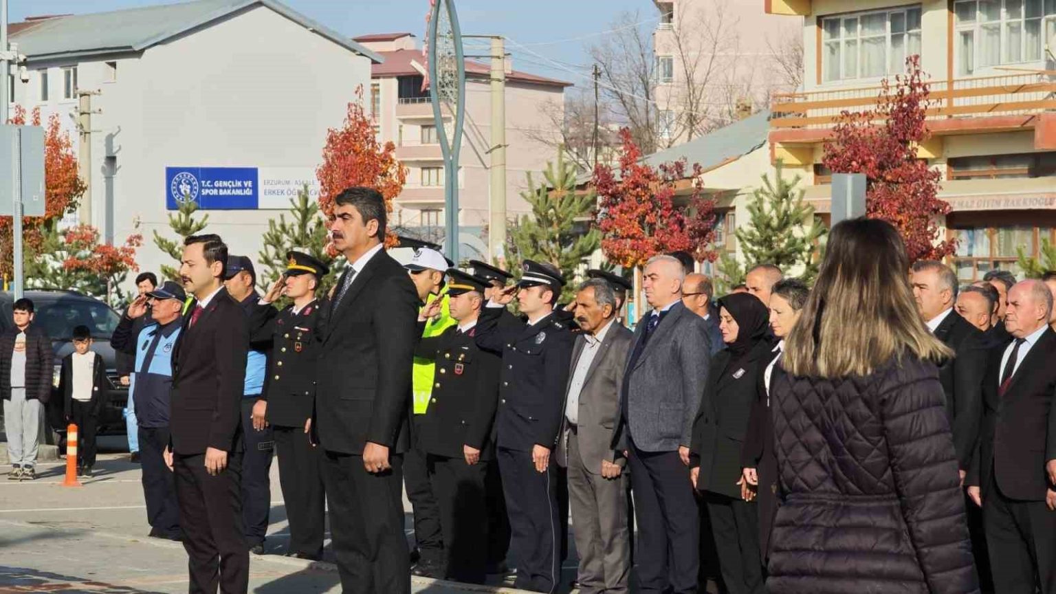 askalede-10-kasimda-ataturk-saygi-ve-ozlemle-anildi