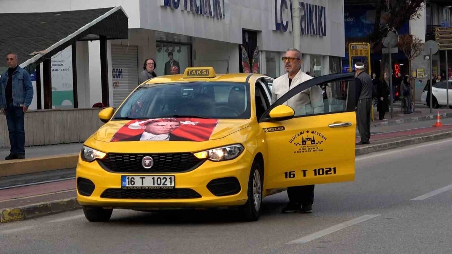 ataturk-ebediyete-intikalinin-87-yilinda-bursada-torenlerle-ve-duygusal-anlarla-anildi