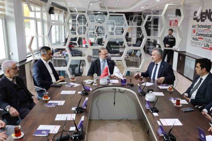 ataturk-universitesinde-dijital-bilgi-uretim-seferberligi-basladi