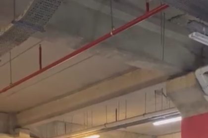 avm-otoparkinda-iki-aile-arasinda-kavga-o-anlar-kamerada