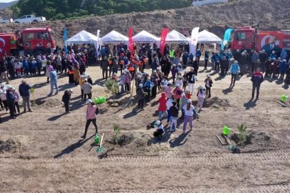 aydinda-yarin-binlerce-fidan-toprakla-bulusacak