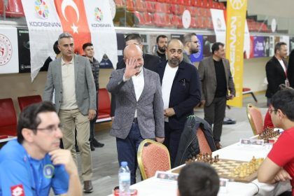 baskan-colakbayrakdar-hedefimiz-kayseriyi-satrancta-marka-sehir-yapmak