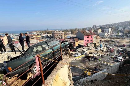 belediyeye-ait-kamyonet-az-kalsin-faciaya-yol-aciyordu