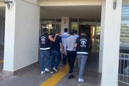 bodrumda-yargilanan-14-saniktan-7si-tahliye-oldu