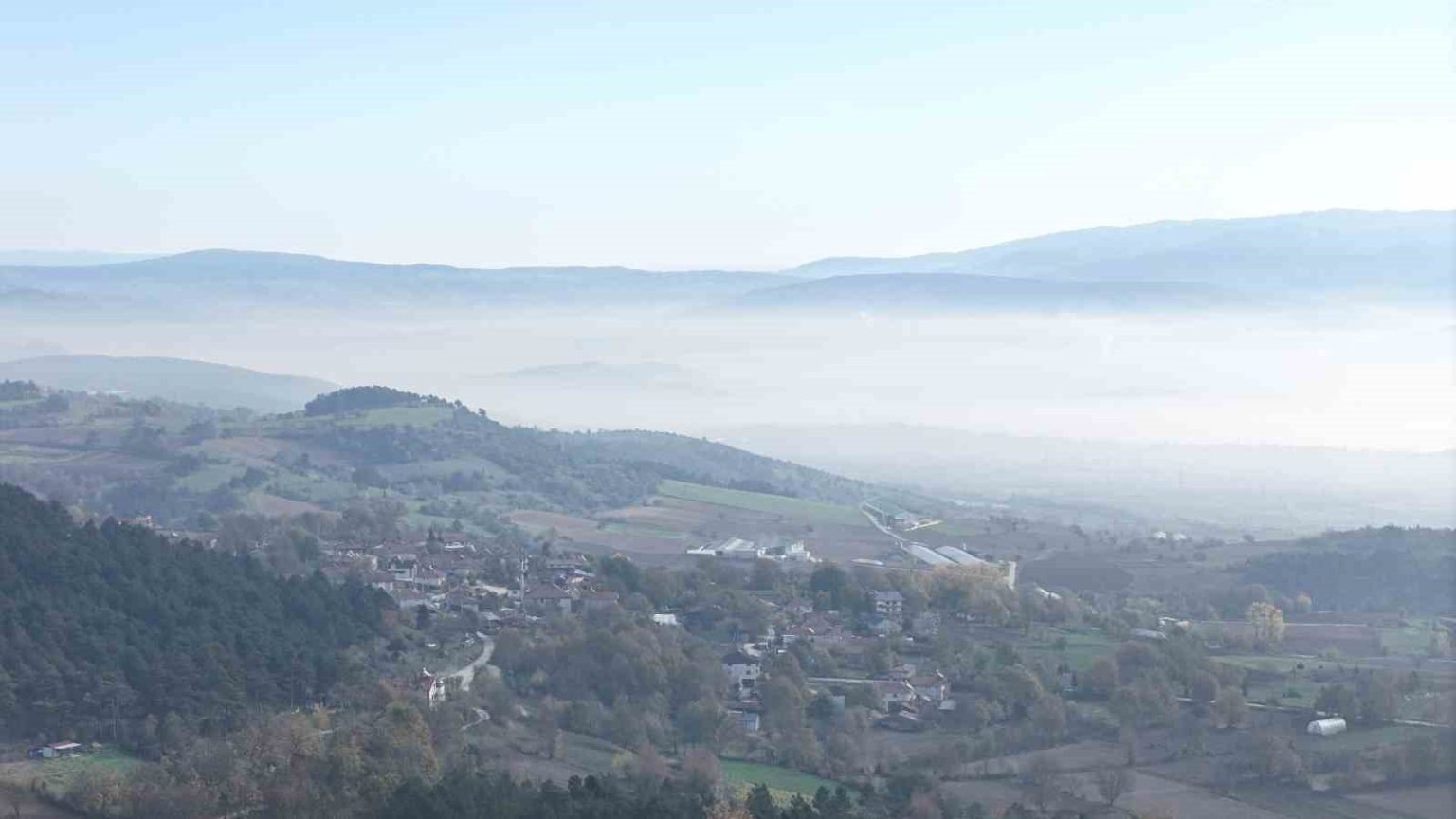 boluda-sis-denizi-manzarasi-mest-etti