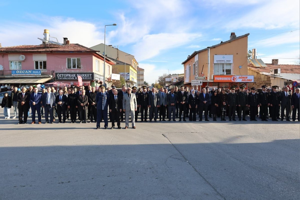 bunyanda-10-kasim-ataturku-anma-programi-duzenlendi