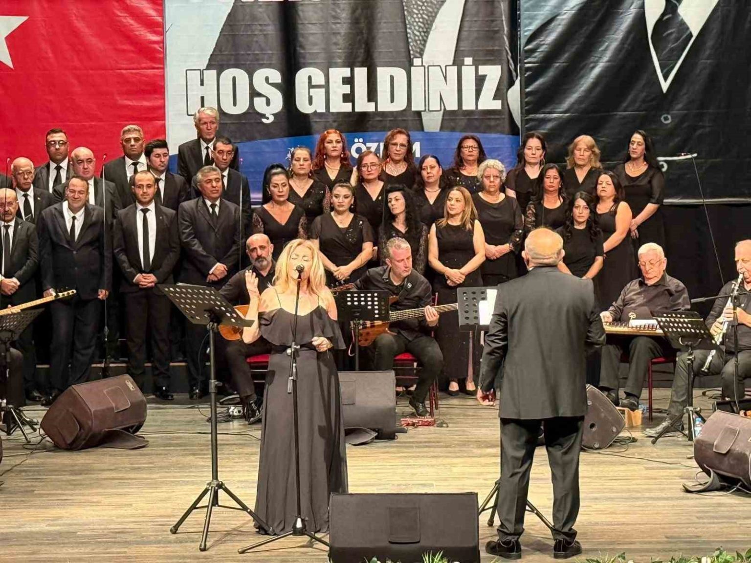 buyuksehir-ataturku-turkulerle-andi