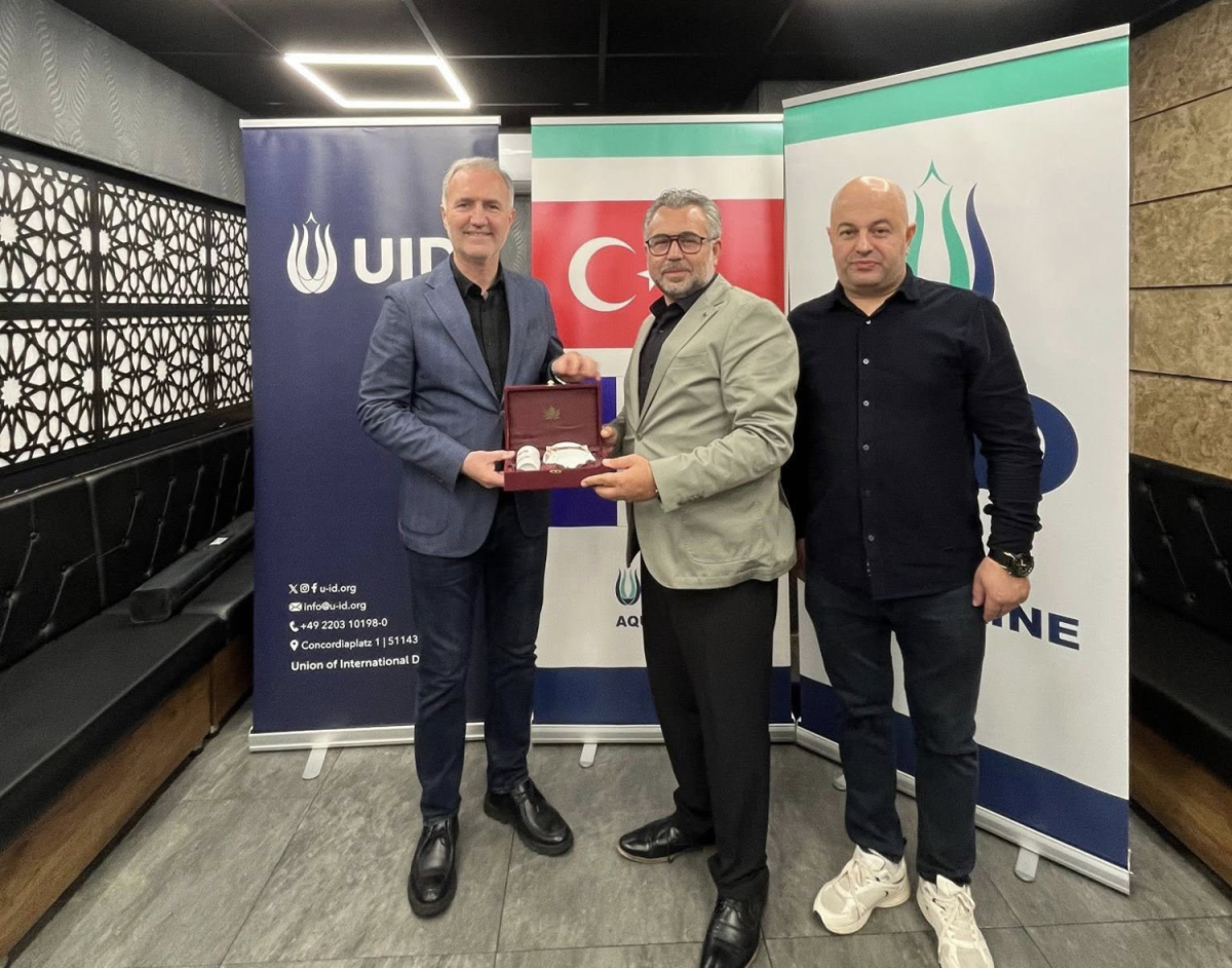 cenonda-dostluk-pekisti