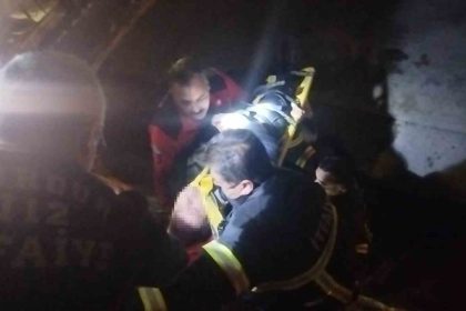 dengesini-kaybedip-kanala-dustu-itfaiye-ekipleri-kurtardi