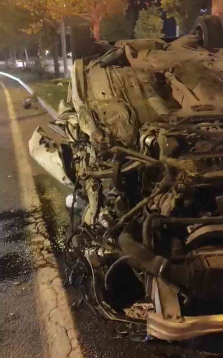 diyarbakirda-otomobil-takla-atti-1-yarali