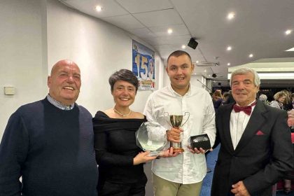 dunyadaki-ilk-otizmli-maraton-yuzucusu-tuna-tunca-turkiyenin-gururu-oldu