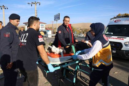 elazigda-feci-kaza-2i-agir-6-yarali