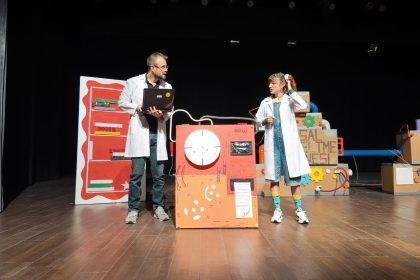 isparta-belediyesi-sehir-tiyatrolari-cocuklarla-bulustu