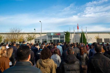 istanbul-havalimaninda-ataturke-saygi-toreni