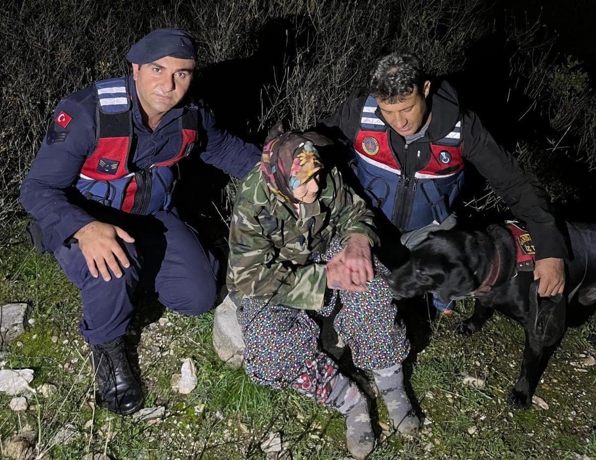 kayip-olarak-aranan-alzaymir-hastasi-kadin-bulundu