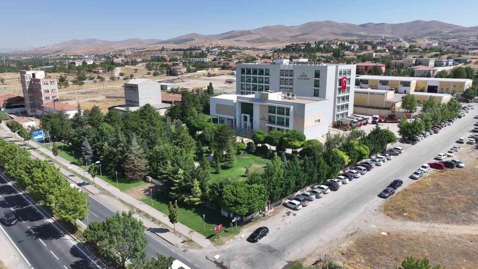 kirsehir-il-ozel-idaresi-sayistay-denetim-raporunda-eksikler-ve-usulsuzlukler-ortaya-cikti