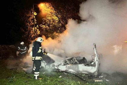 masal-gibi-olay-annesinin-mezarina-gitti-olumden-kurtuldu