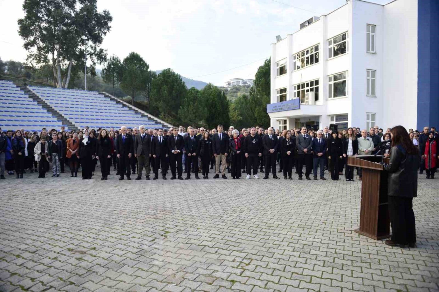 mcbude-ataturku-anma-programlarina-yogun-ilgi