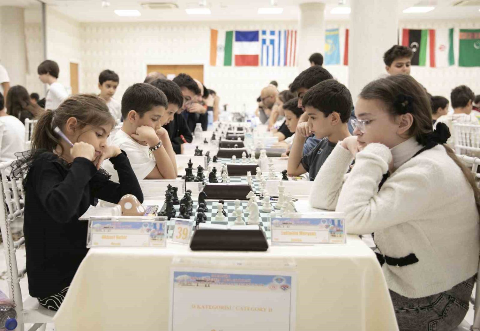 mersinde-9-uluslararasi-satranc-turnuvasi-basladi