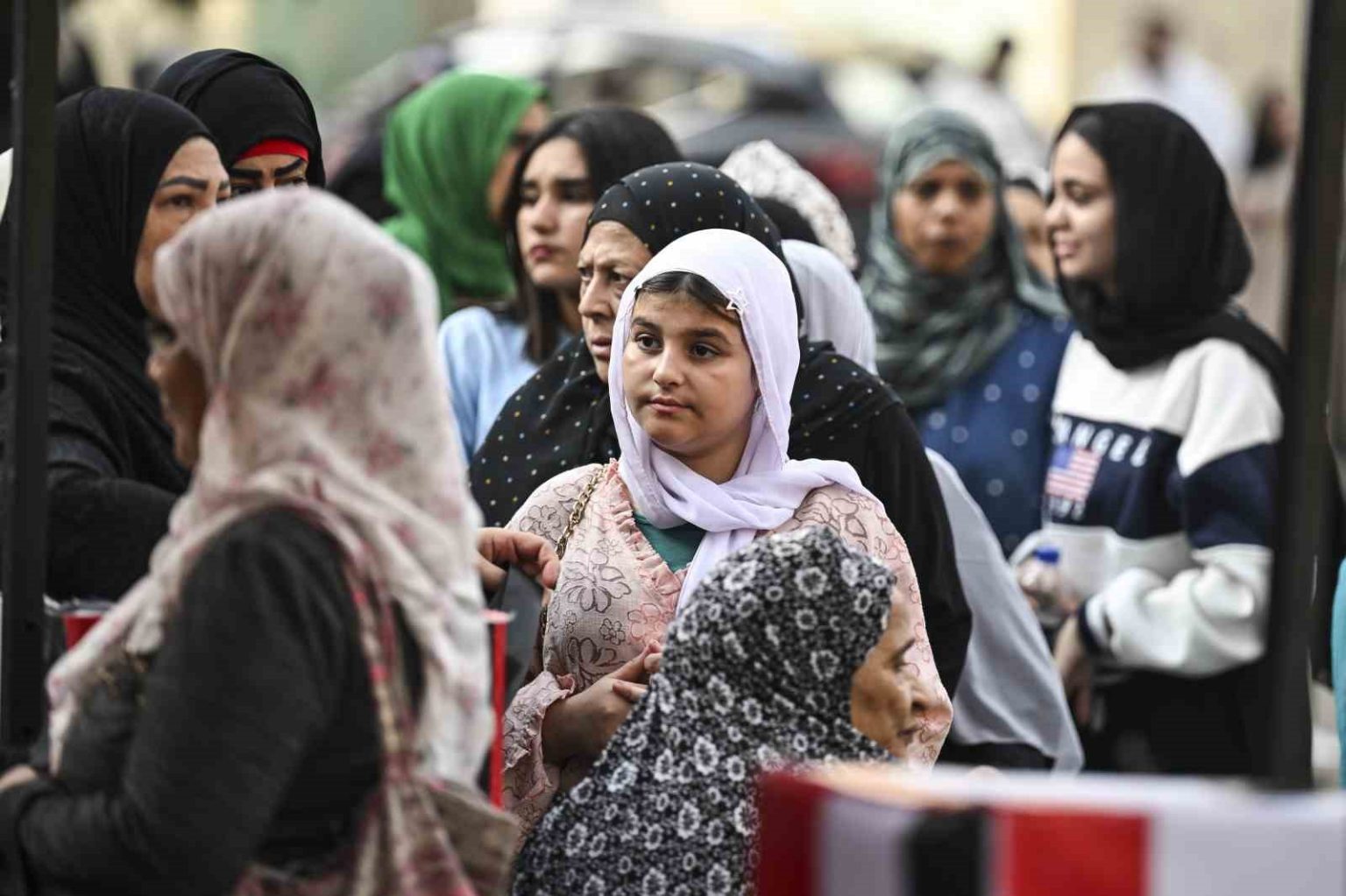 misirda-halk-temsilciler-meclisi-secimi-icin-sandik-basinda