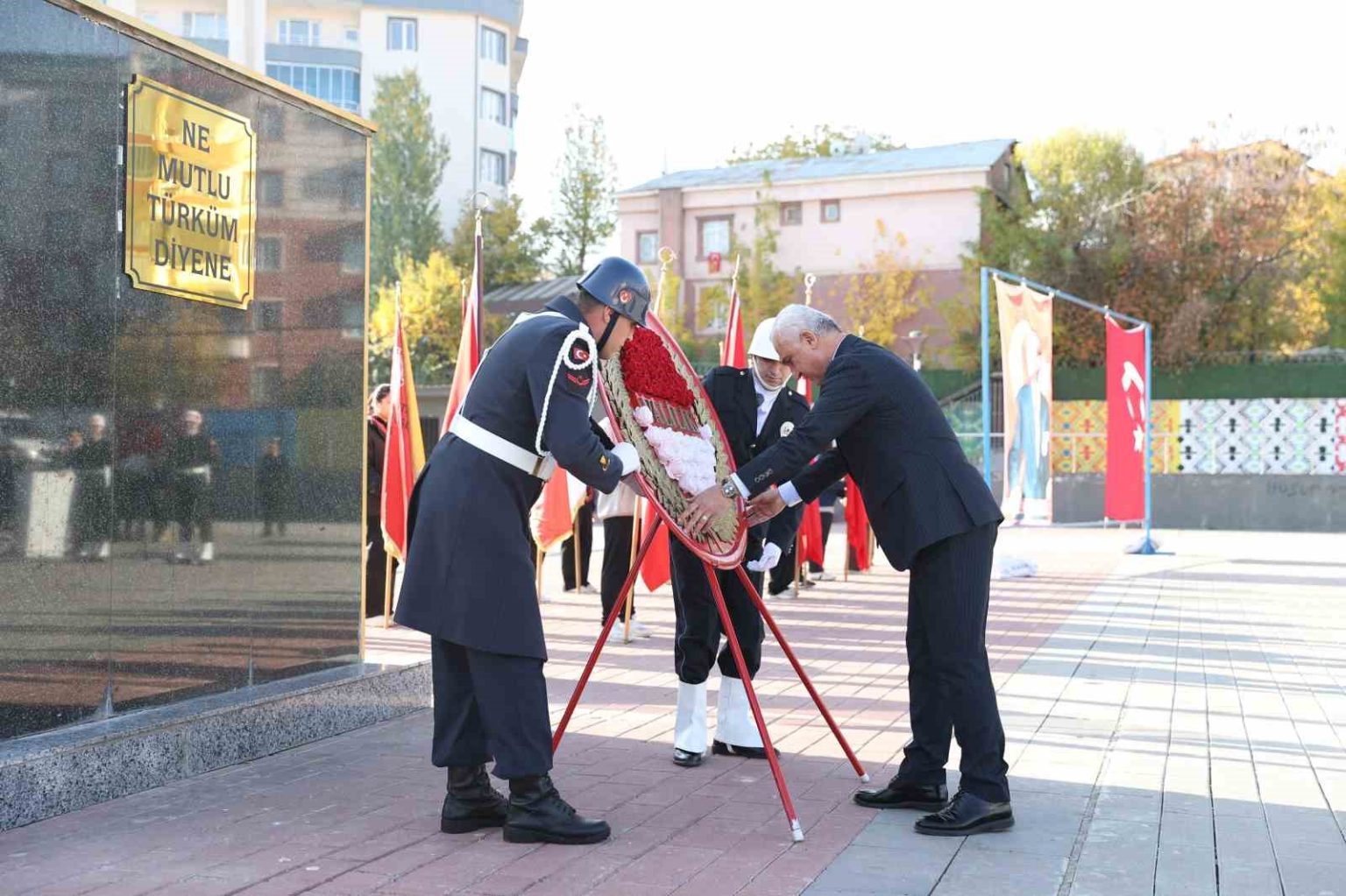 musta-10-kasim-toreninde-dikkat-ceken-detay