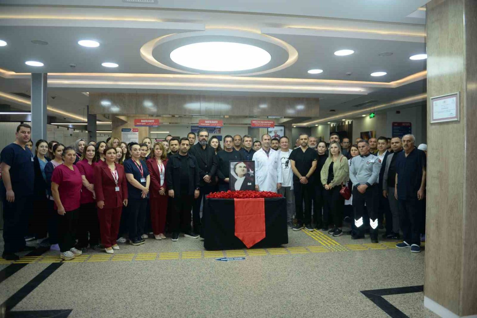 mustafa-kemal-ataturk-ozel-hatem-hastanesinde-duzenlenen-torenle-anildi