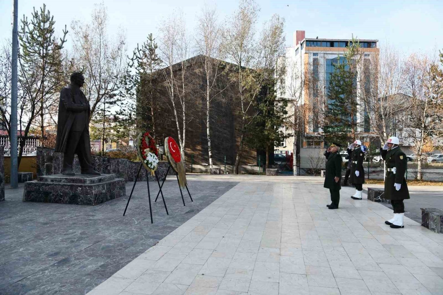 mustafa-kemal-ataturk-vefatinin-87inci-yilinda-ardahanda-anildi