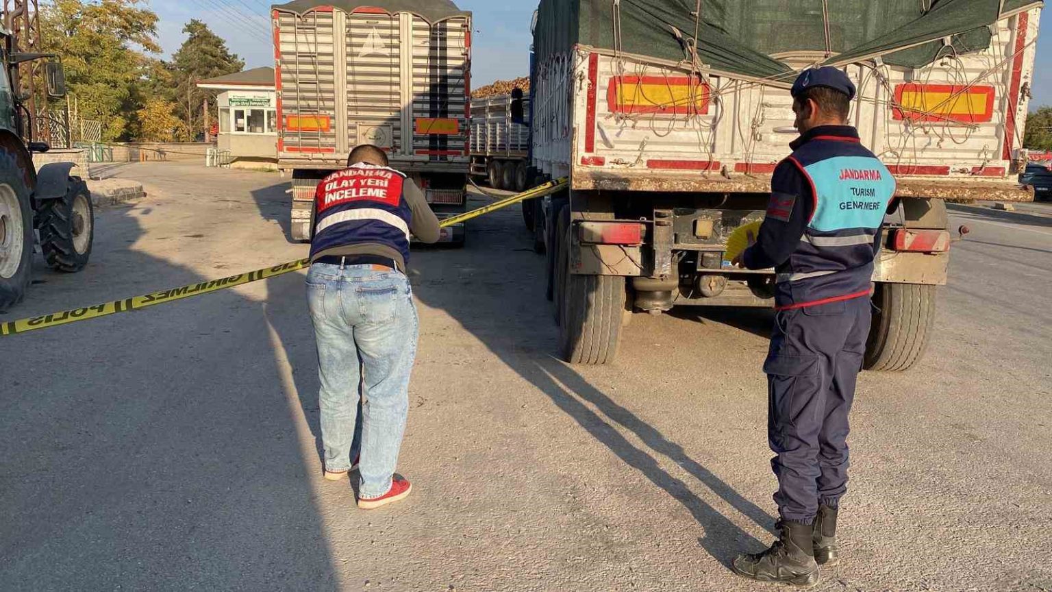 pancar-sirasinda-silahli-ve-bicakli-kavga-3-yarali