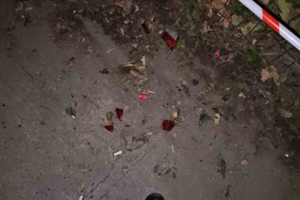 sariyerde-17-yasindaki-ehliyetsiz-surucu-kaza-yapti-2si-cocuk-3-yarali