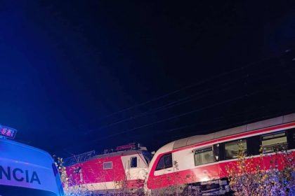 slovakyada-meydana-gelen-tren-kazasinin-bilancosu-netlesmeye-basladi-en-az-18-yarali