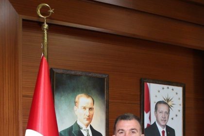 vali-eldivan-gazi-mustafa-kemal-ataturkun-aziz-hatirasi-bu-topraklarda-var-oldugumuz-surece-daima-yasayacaktir