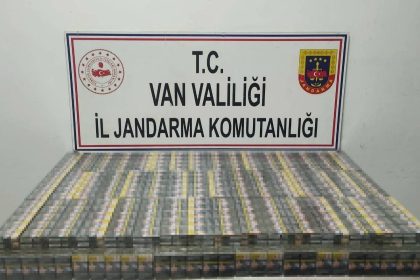 vanda-bin-980-paket-kaca-sigara-ele-gecirildi