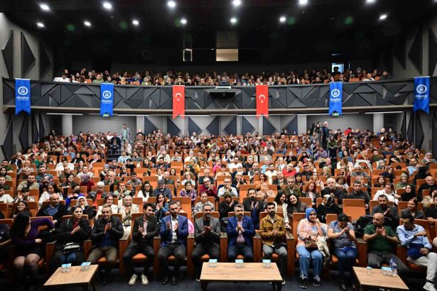 yildirimda-turk-halk-muzigi-ruzgari-esti