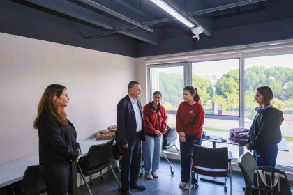 yunusemreden-10-kasimda-genclere-nutuk-hediyesi