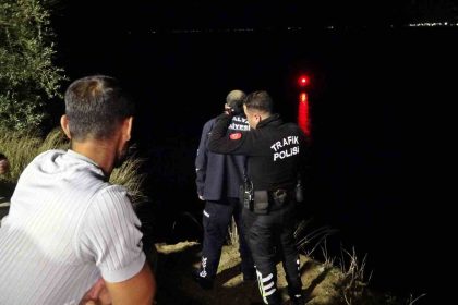 30-metrelik-falezlerden-kayalik-alana-dusen-genc-yasamini-yitirdi