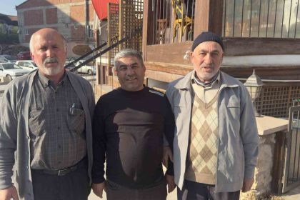 70lik-delikanli-girtlak-kanserini-doktorun-tavsiyesiyle-yendi-yoresel-oyunu-ile-dugun-pistine-damga-vurdu