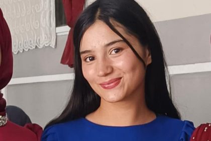 agrida-aycicegi-tarlasinda-feci-kaza-14-yasindaki-nursefa-hayatini-kaybetti